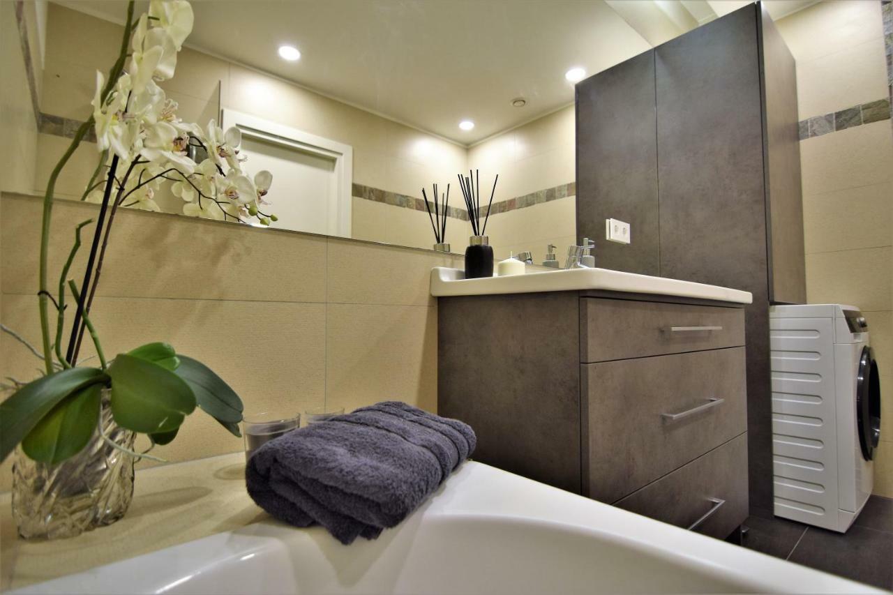 Europa Dream Apartment Вильнюс Экстерьер фото